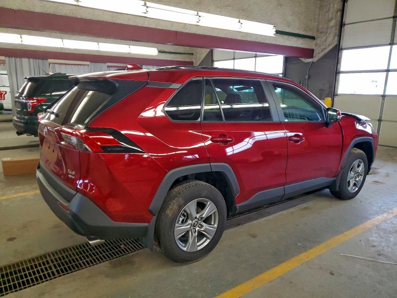 Photo 3 from auction – 2025 TOYOTA RAV4 XLE with VIN 2T3P1RFV0SW582070