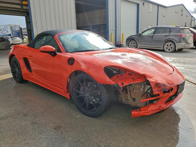Photo 4 from auction – 2018 PORSCHE BOXSTER with VIN WP0CA2A8XJS210217