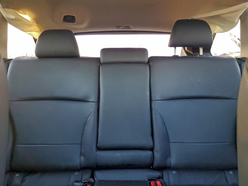 Photo 10 from auction – 2018 SUBARU OUTBACK 2. with VIN 4S4BSANC3J3235869