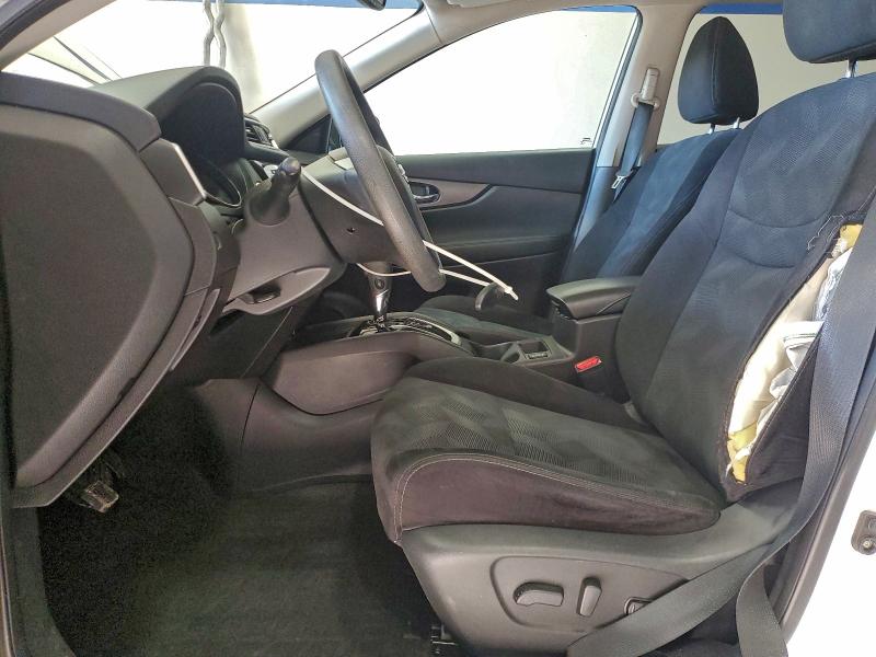 Photo 7 from auction – 2015 NISSAN ROGUE S with VIN 5N1AT2MV5FC804939