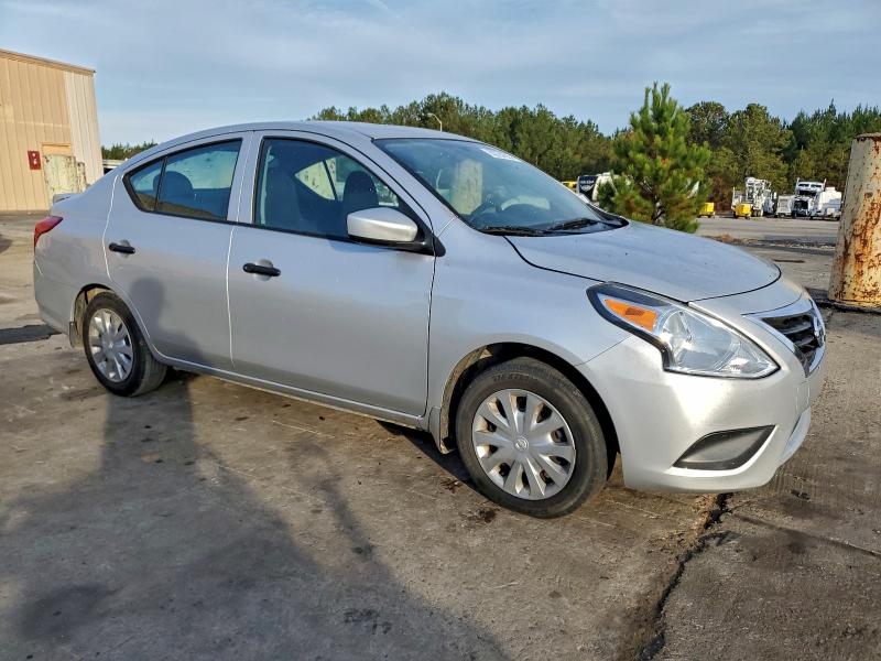 Photo 4 from auction – 2017 NISSAN VERSA with VIN 3N1CN7AP2HL812159