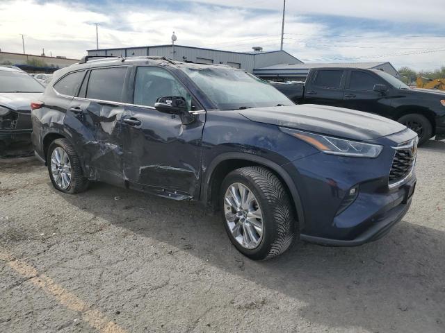 Photo 4 from auction – 2022 TOYOTA HIGHLANDER with VIN 5TDYZRAH5NS129549