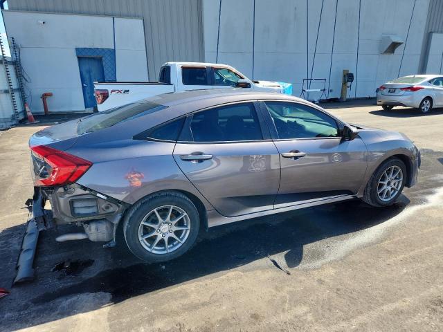 Photo 3 from auction – 2018 HONDA CIVIC LX with VIN 19XFC2F56JE010279
