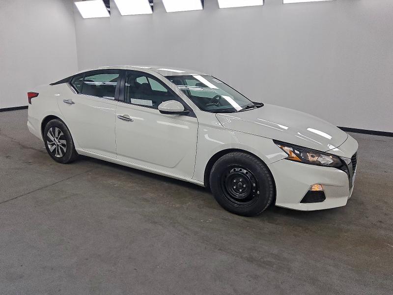 Photo 4 from auction – 2022 NISSAN ALTIMA S with VIN 1N4BL4BV9NN318036