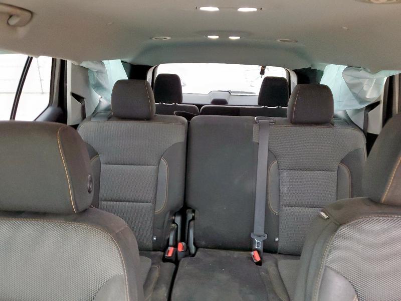Photo 10 from auction – 2019 CHEVROLET TRAVERSE L with VIN 1GNERFKW4KJ174710