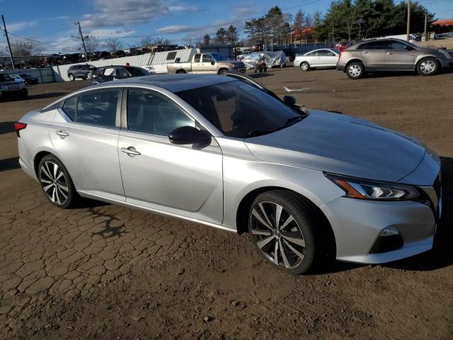 Photo 4 from auction – 2019 NISSAN ALTIMA SR with VIN 1N4BL4CV5KC177603