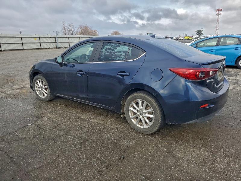Photo 2 from auction – 2016 MAZDA MAZDA3 with VIN JM1BM1X77G1287461
