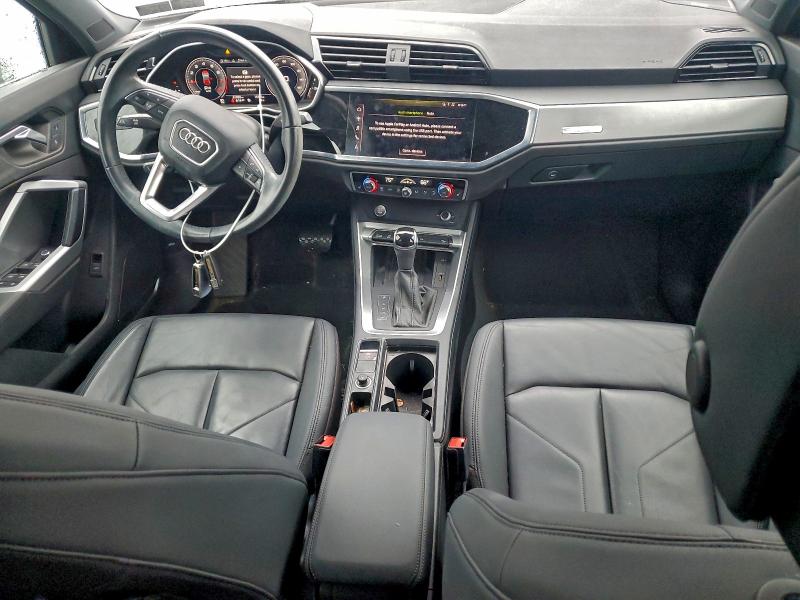 Photo 8 from auction – 2020 AUDI Q3 with VIN WA1BECF31L1095593