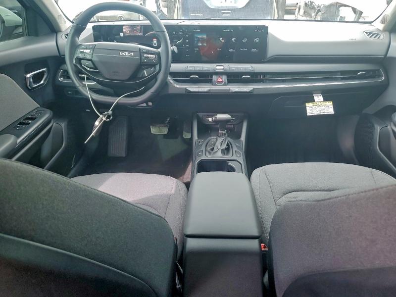 Photo 8 from auction – 2025 KIA K4 EX with VIN 3KPFU4DE2SE012429