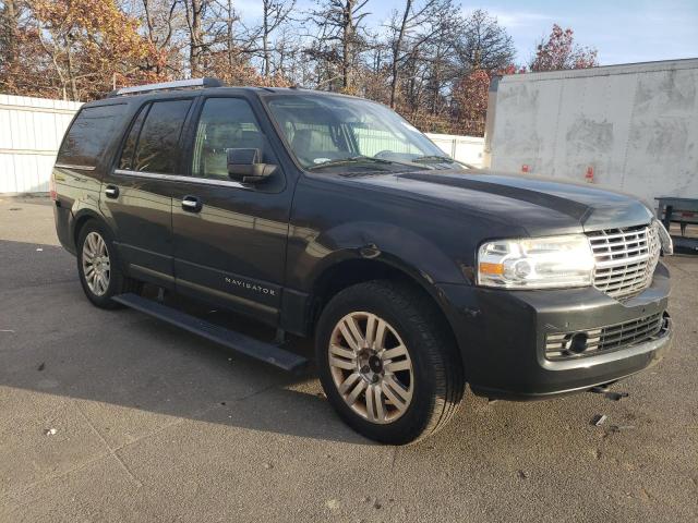 Photo 4 from auction – 2011 LINCOLN NAVIGATOR with VIN 5LMJJ2J57BEJ01042