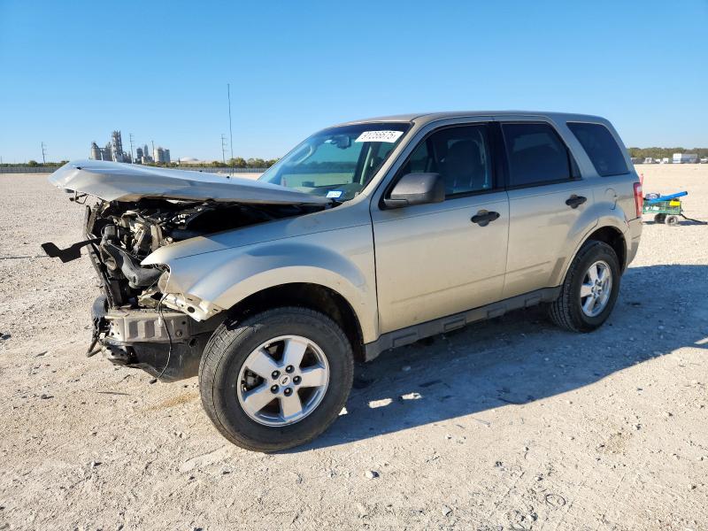 FORD ESCAPE XLS 2011 with VIN 1FMCU0C79BKA21667 - Photo from auction