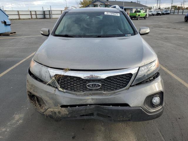 Photo 5 from auction – 2013 KIA SORENTO EX with VIN 5XYKUDA26DG347403