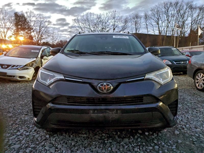 Zdjęcie 5 z aukcji – 2018 TOYOTA RAV4 LE z VIN 2T3BFREV2JW832369