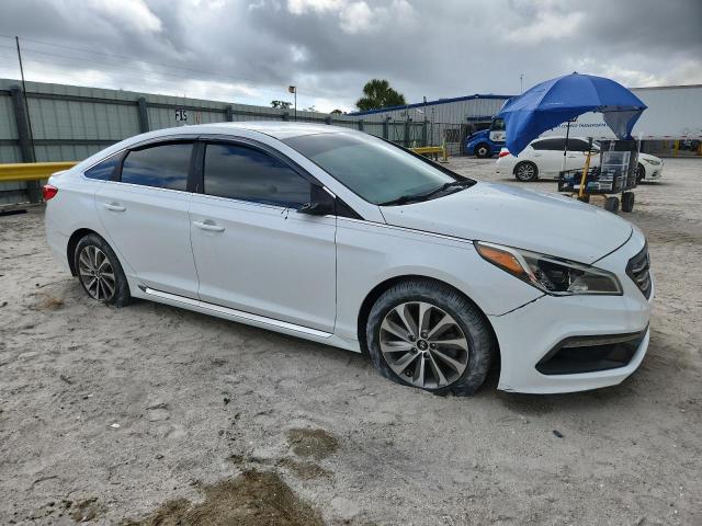 Photo 4 from auction – 2015 HYUNDAI SONATA SPO with VIN 5NPE34AF0FH032305