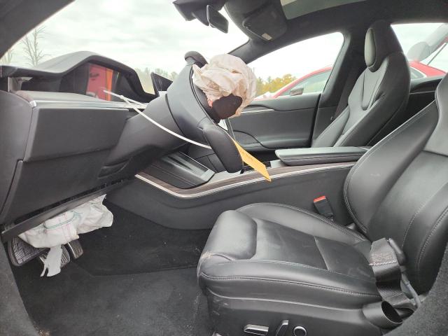 Photo 7 from auction – 2022 TESLA MODEL S with VIN 5YJSA1E57NF464377