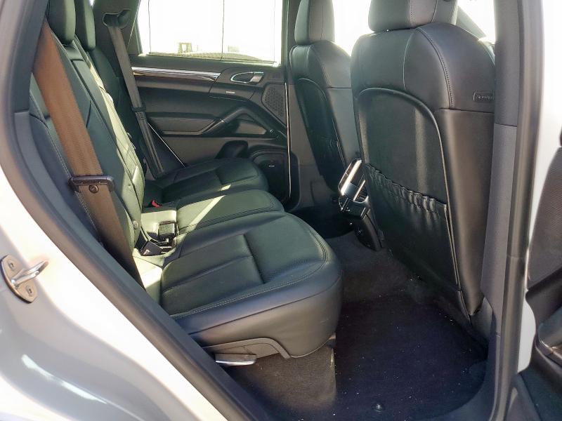 Photo 11 from auction – 2013 PORSCHE CAYENNE with VIN WP1AF2A24DLA41068