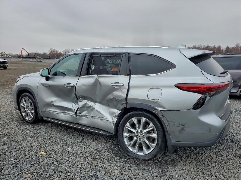 Photo 2 from auction – 2020 TOYOTA HIGHLANDER with VIN 5TDDBRCH4LS003566