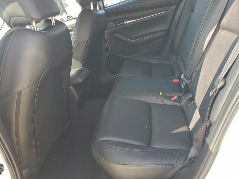 Photo 10 from auction – 2019 MAZDA 3 with VIN JM1BPBAM3K1118400