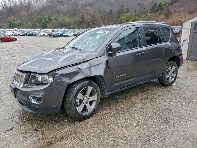 JEEP COMPASS LA 2016 with VIN 1C4NJCEA5GD760918 - Photo from auction