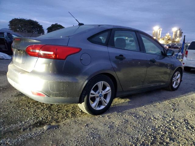Photo 3 from auction – 2015 FORD FOCUS S with VIN 1FADP3E2XFL221112