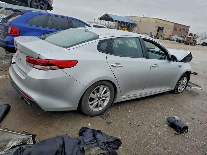 Photo 3 from auction – 2016 KIA OPTIMA LX with VIN KNAGT4L3XG5103861