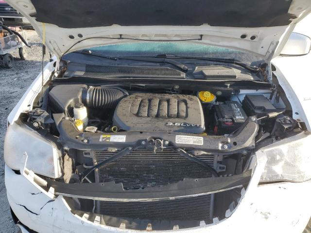 Photo 12 from auction – 2014 CHRYSLER TOWN & COU with VIN 2C4RC1BG8ER469400