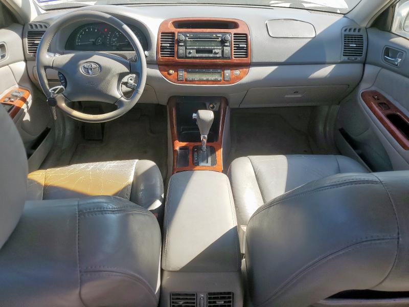 Photo 8 from auction – 2003 TOYOTA CAMRY LE with VIN 4T1BE32K93U747485