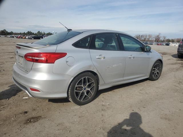Photo 3 from auction – 2015 FORD FOCUS SE with VIN 1FADP3F29FL260613