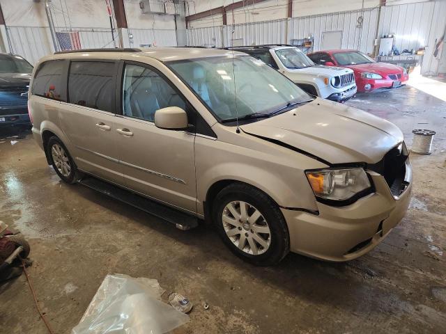 Photo 4 from auction – 2016 CHRYSLER TOWN & COU with VIN 2C4RC1BG4GR238237