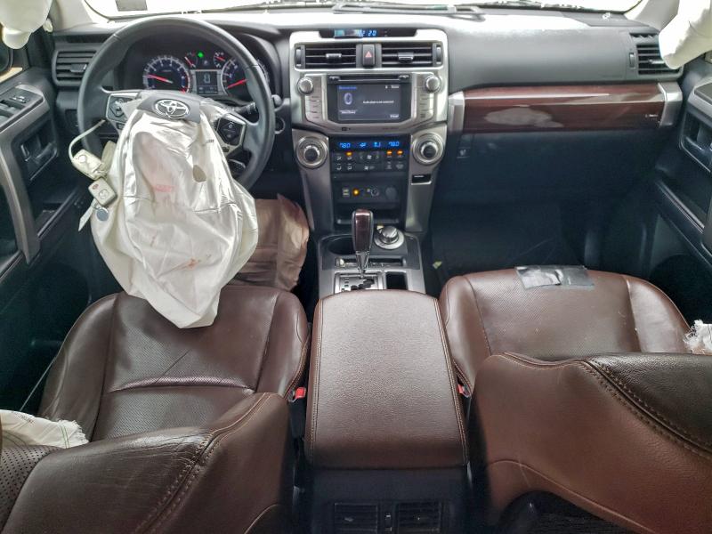 Photo 8 from auction – 2019 TOYOTA 4RUNNER SR with VIN JTEBU5JR2K5709859