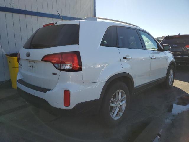 Photo 3 from auction – 2014 KIA SORENTO LX with VIN 5XYKT3A68EG460528