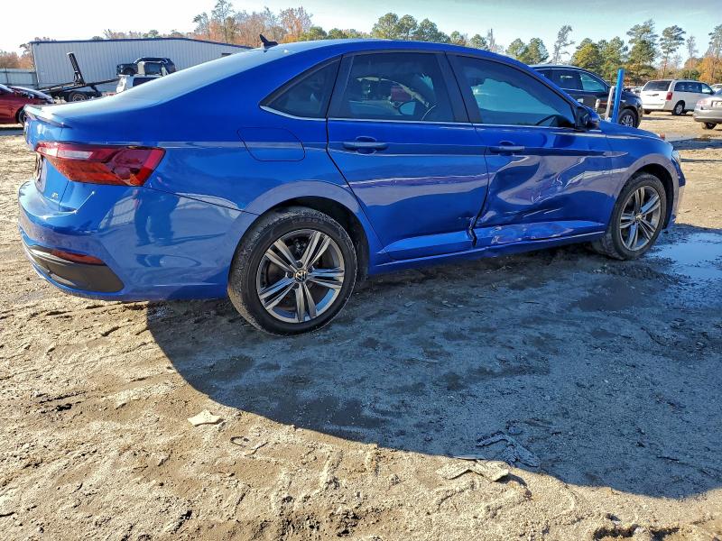 Photo 3 from auction – 2023 VOLKSWAGEN JETTA SE with VIN 3VW7M7BU8PM044764