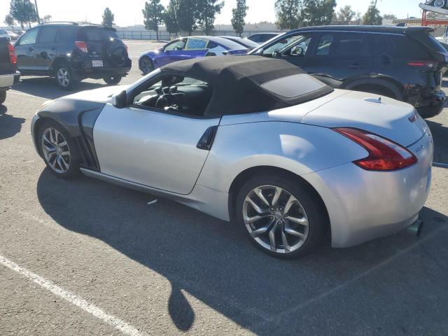 Photo 2 from auction – 2010 NISSAN 370Z with VIN JN1AZ4FH2AM304913