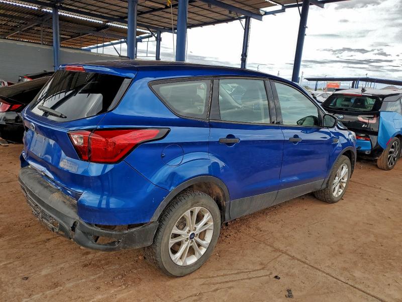 Foto 3 de la subasta – 2019 FORD ESCAPE S con VIN 1FMCU0F7XKUB62392