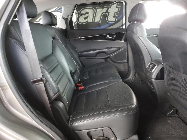 Photo 11 from auction – 2016 KIA SORENTO SX with VIN 5XYPK4A52GG115102