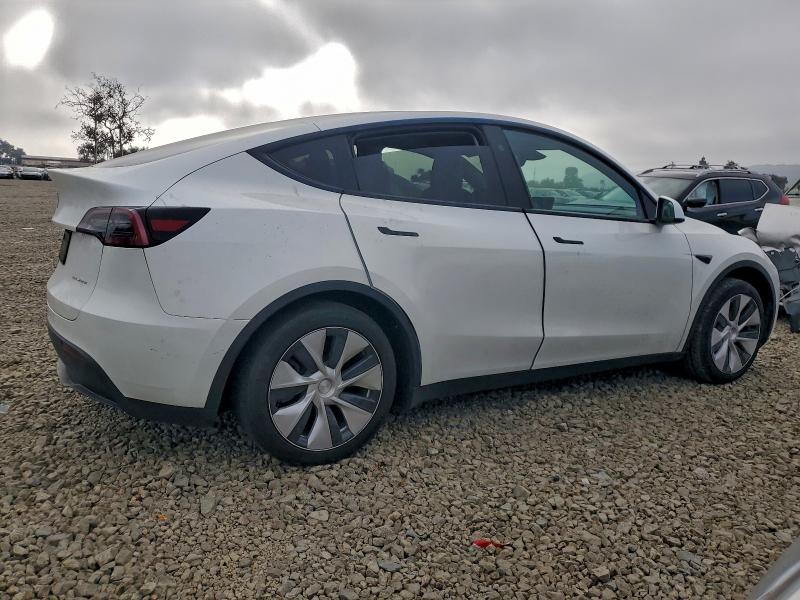 Photo 3 from auction – 2023 TESLA MODEL Y with VIN 7SAYGAEE7PF964974