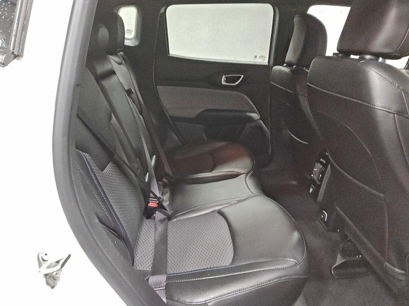 Photo 11 from auction – 2024 JEEP COMPASS LA with VIN 3C4NJDBN3RT604189