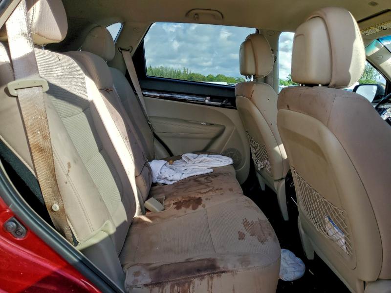Photo 11 from auction – 2014 KIA SORENTO LX with VIN 5XYKT3A63EG464471