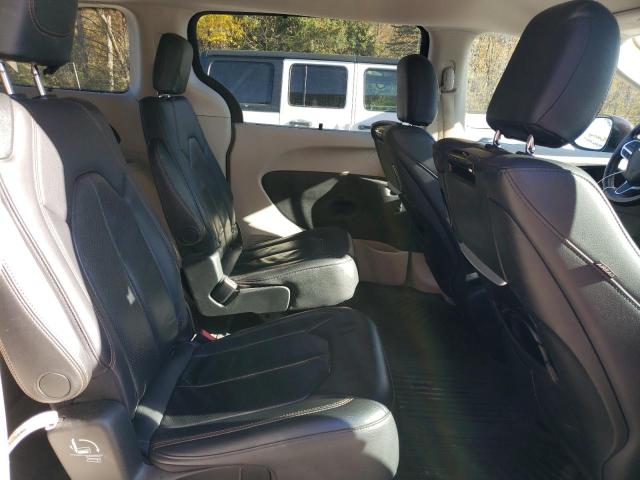 Photo 11 from auction – 2018 CHRYSLER PACIFICA T with VIN 2C4RC1EGXJR100544
