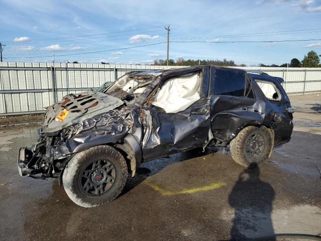 Photo 1 from auction – 2018 TOYOTA 4RUNNER SR with VIN JTEZU5JR9J5169455
