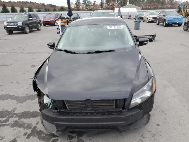 Photo 5 from auction – 2014 VOLKSWAGEN PASSAT S with VIN 1VWAH7A3XEC004039