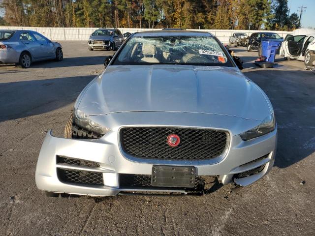 Photo 5 from auction – 2018 JAGUAR XE PREMIUM with VIN SAJAJ4FX4JCP21694