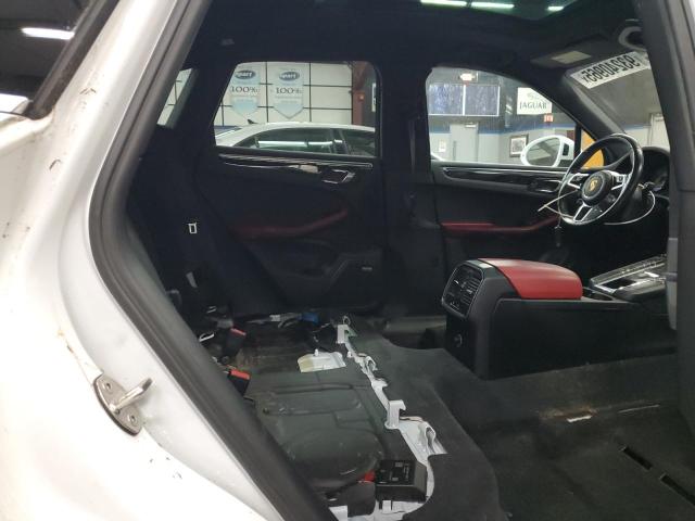 Photo 11 from auction – 2016 PORSCHE MACAN S with VIN WP1AB2A57GLB52773