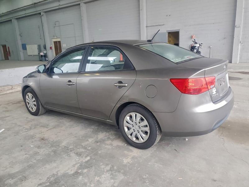 Photo 2 from auction – 2010 KIA FORTE EX with VIN KNAFU4A20A5100493