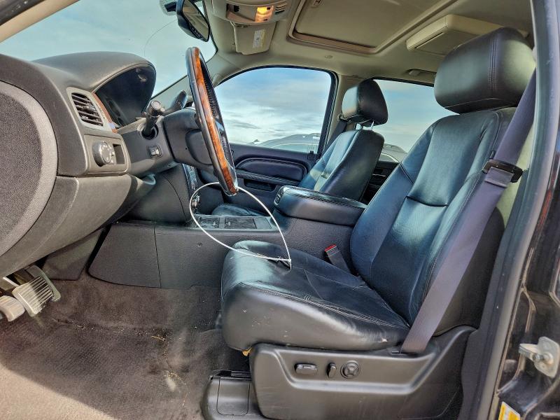 Photo 7 from auction – 2011 GMC YUKON XL D with VIN 1GKS2MEF7BR298623