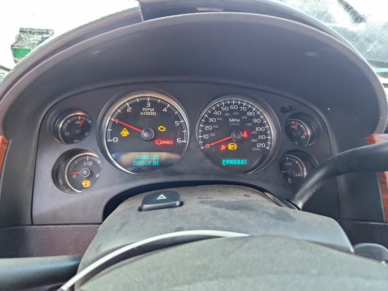 Photo 9 from auction – 2007 GMC NEW SIERRA with VIN 2GTEK13M271671382