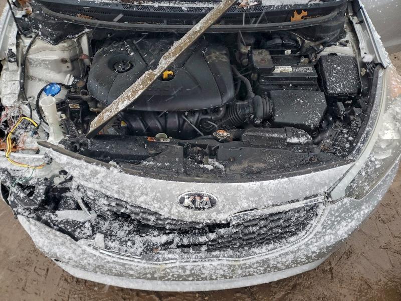Photo 11 from auction – 2015 KIA FORTE LX with VIN KNAFX4A65F5341547