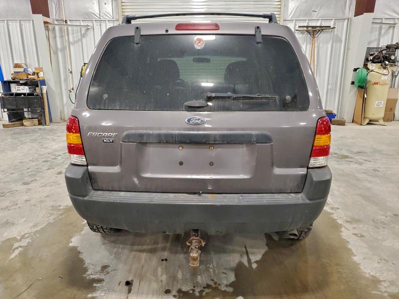 Photo 6 from auction – 2003 FORD ESCAPE XLT with VIN 1FMYU93133KB77453