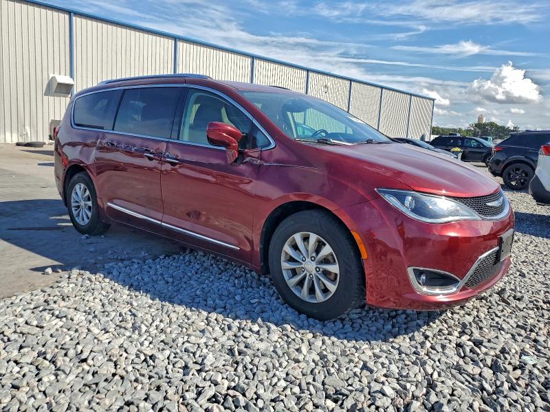 Photo 4 from auction – 2019 CHRYSLER PACIFICA T with VIN 2C4RC1BG6KR549824