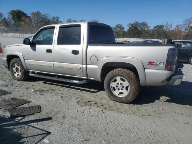 Photo 2 from auction – 2006 CHEVROLET SILVERADO with VIN 2GCEK13T961153291